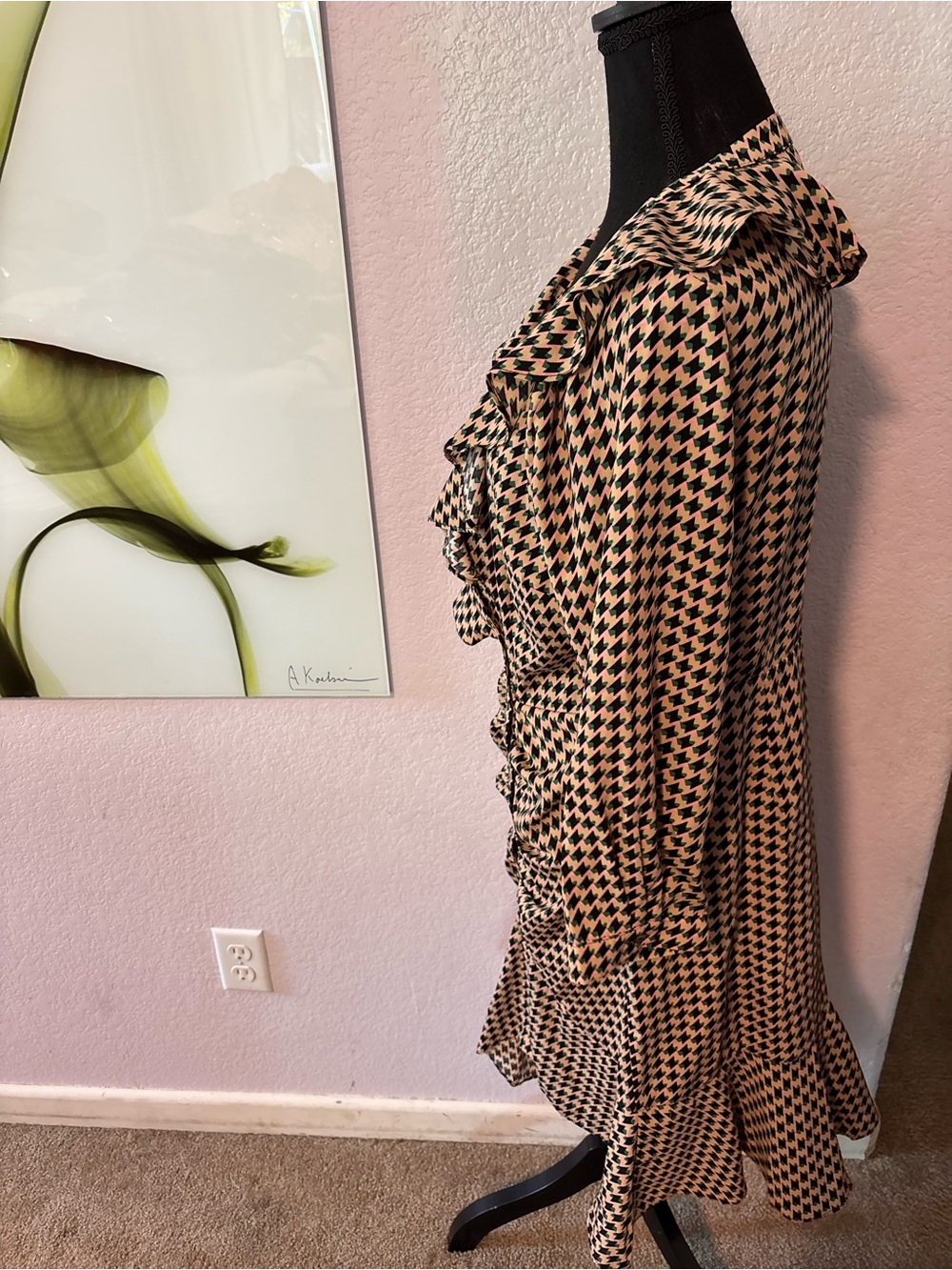 New dress size large - Picture 3 of 6